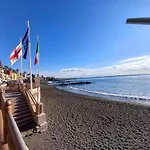 בית הארחה L'oasi Di Relax ג'נובה